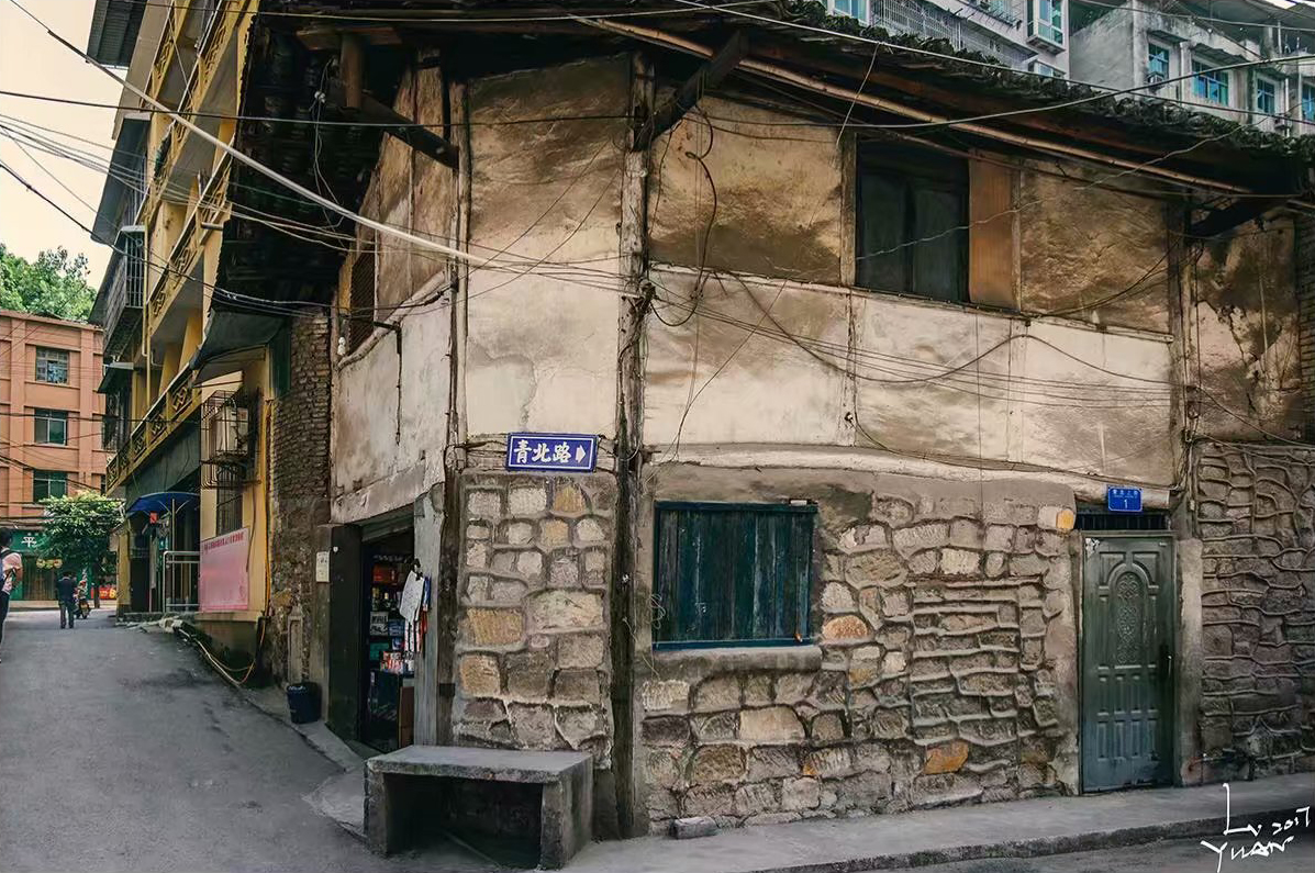 1/ 12 青木关在历史被称为"重庆第一关",古时是成都进入重庆市区的第