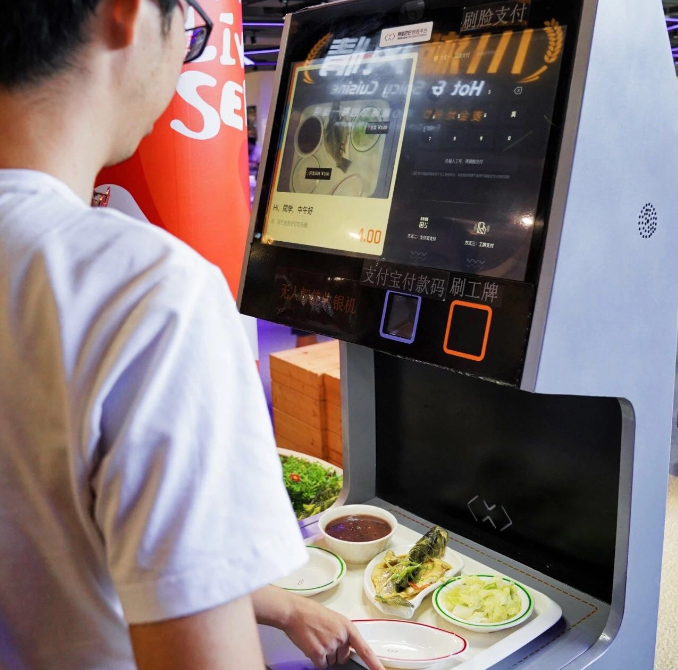 阿里巴巴晒出员工食堂,网友:不在阿里上班能去吃饭吗?