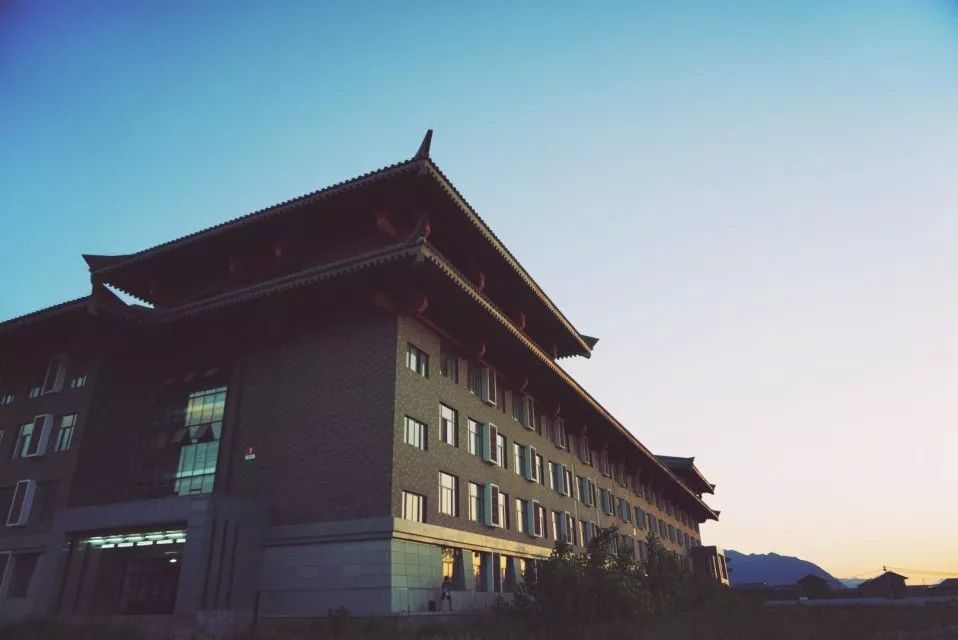 诚挚欢迎海内外优秀学者参加西安建筑科技大学第五届"雁塔学者"论坛