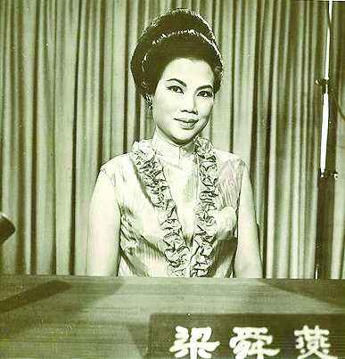 原创90岁知名tvb演员梁舜燕病逝干儿子李克勤发合影悼念