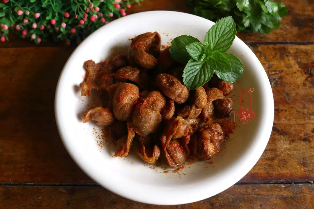 鸡胗这么做比吃烧烤摊还过瘾呢