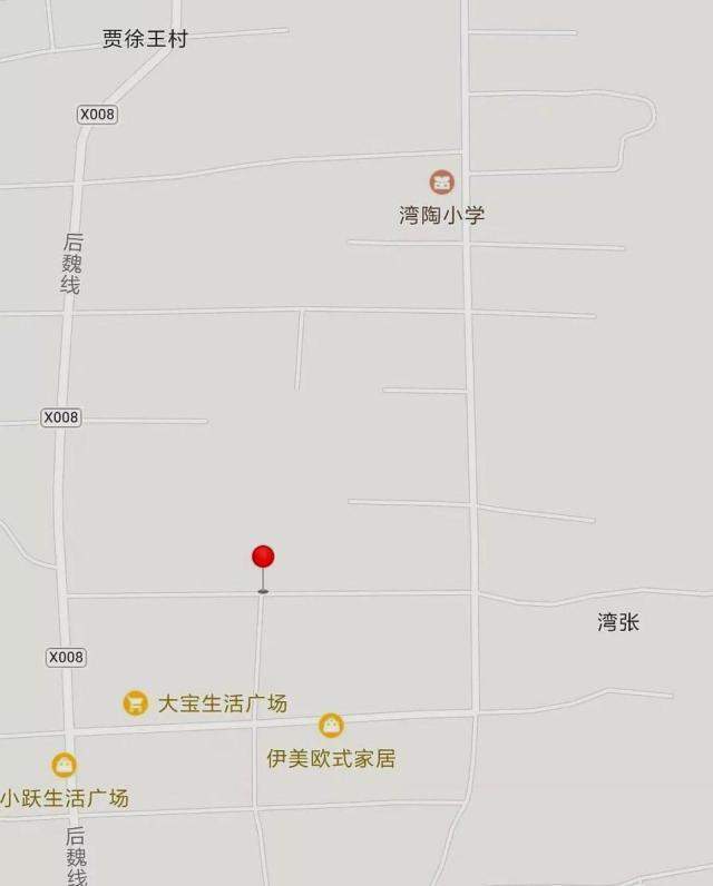 临颍:杜曲木业区这条路该咋整?