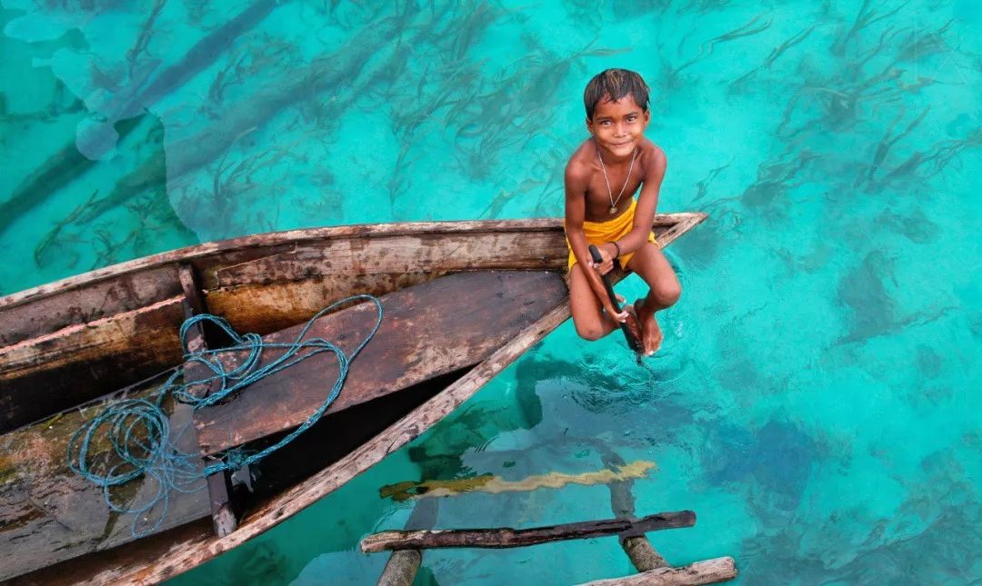杂志封面实景,走近"最代表沙巴的明信片",了解神秘的巴瑶族生活去到"