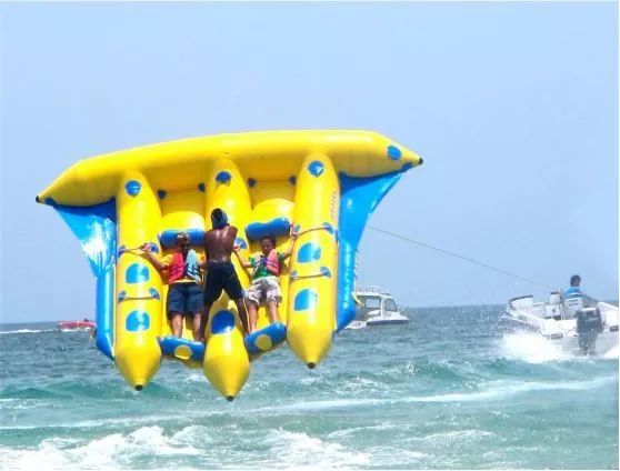 海上运动818沙鱼涌体验夏日激情带你飞带你浪快来感受海上皮划艇快艇