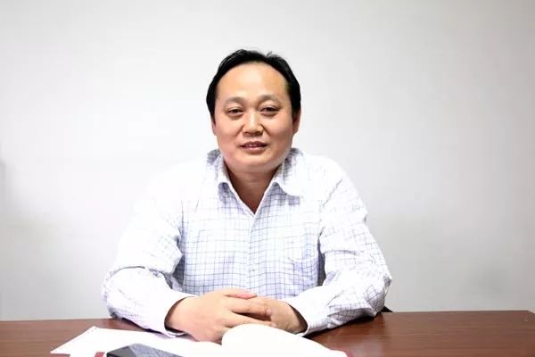 绵阳日报丨市人大代表耿福昌:67坚守初心做好药 产