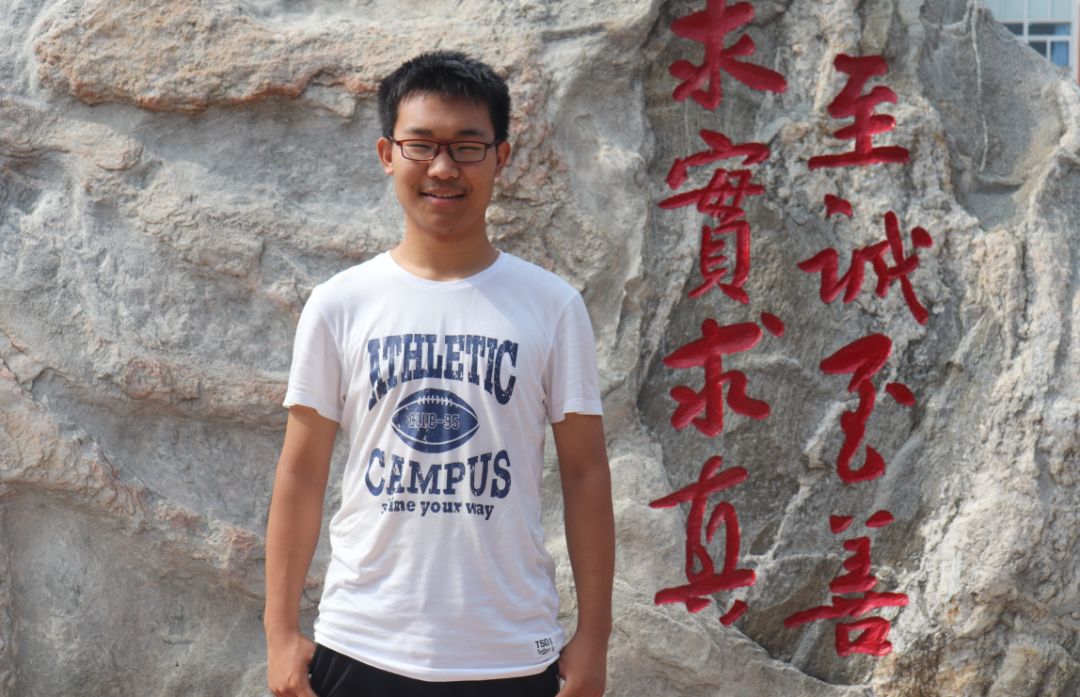 昨天被清华录取的阜阳一中17岁小伙因为这件事火了