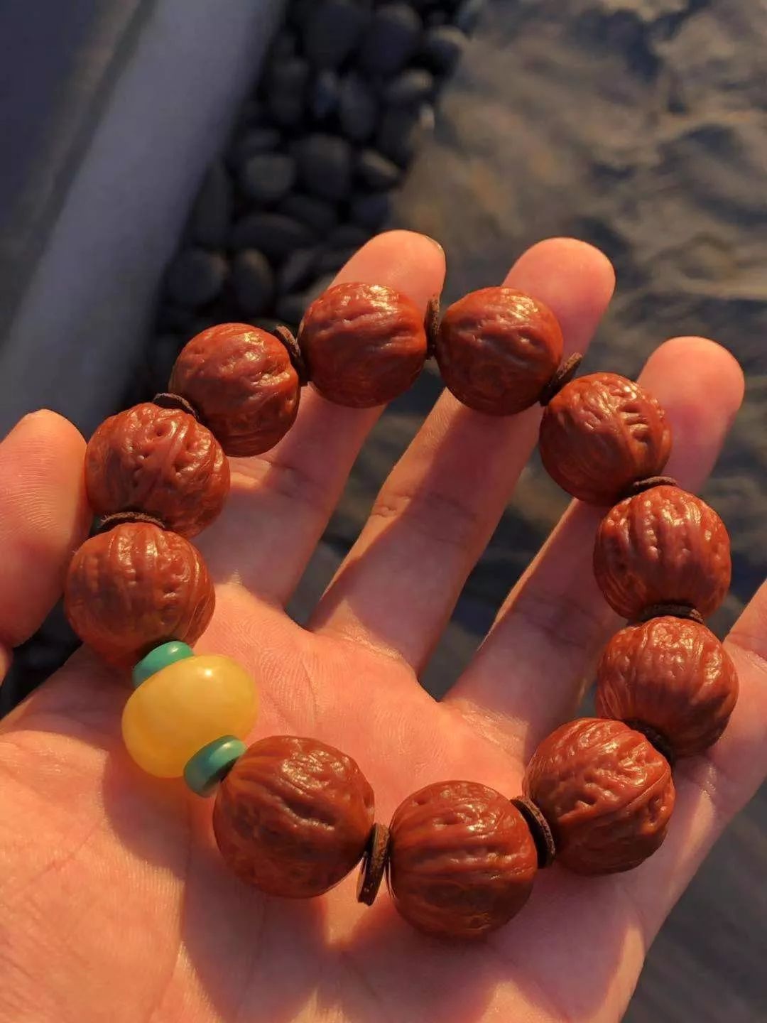 10年的桃核包浆有多美你见过吗最美包浆参赛作品展1