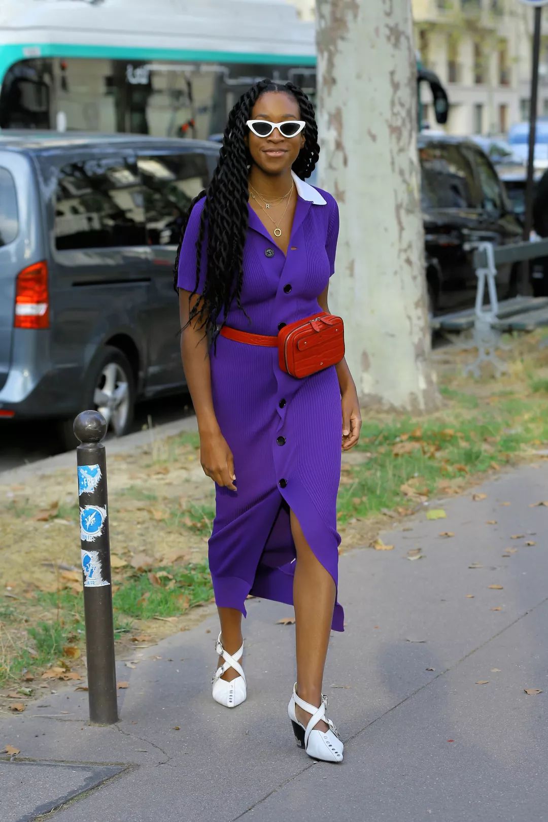 polo衫时髦升级,周冬雨,宋茜的polo裙你值得拥有!