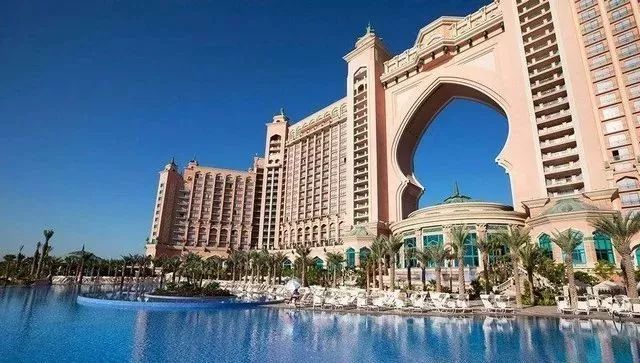从未见过的特价～￥5999入住迪拜全球唯一的八星级酒店阿布扎比酋长