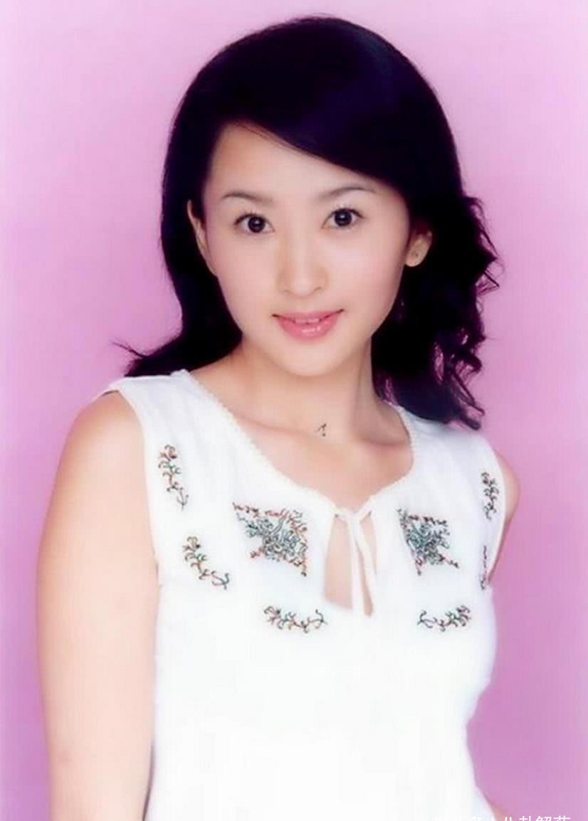 她是姚晨的同班同学,长得美演技好没有红,如今低调为人母_杨蕊
