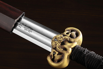 原创中国古代有4把神剑,其中一把在国外,专家:拿不回来了!