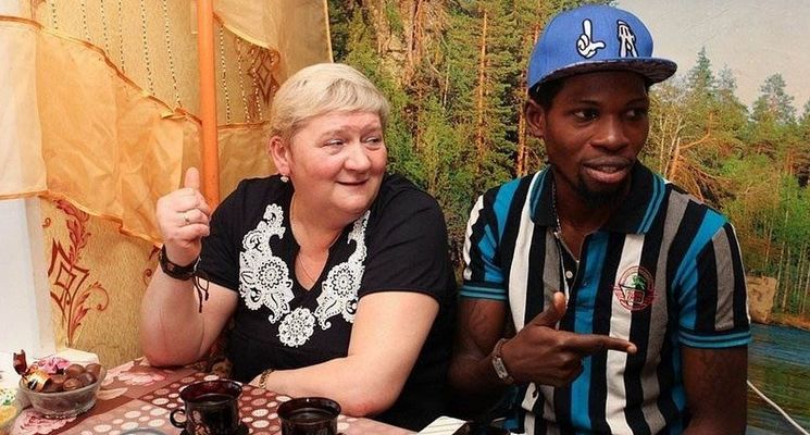 该国家的"王子"多到烂大街,出门随处可见,因诈骗"闻名于世"_尼日利亚