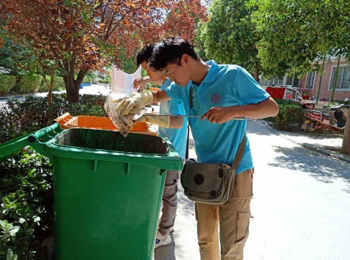 美丽中国我是行动者 | 郑州工程技术学院学子:绿色环保我先行 垃圾