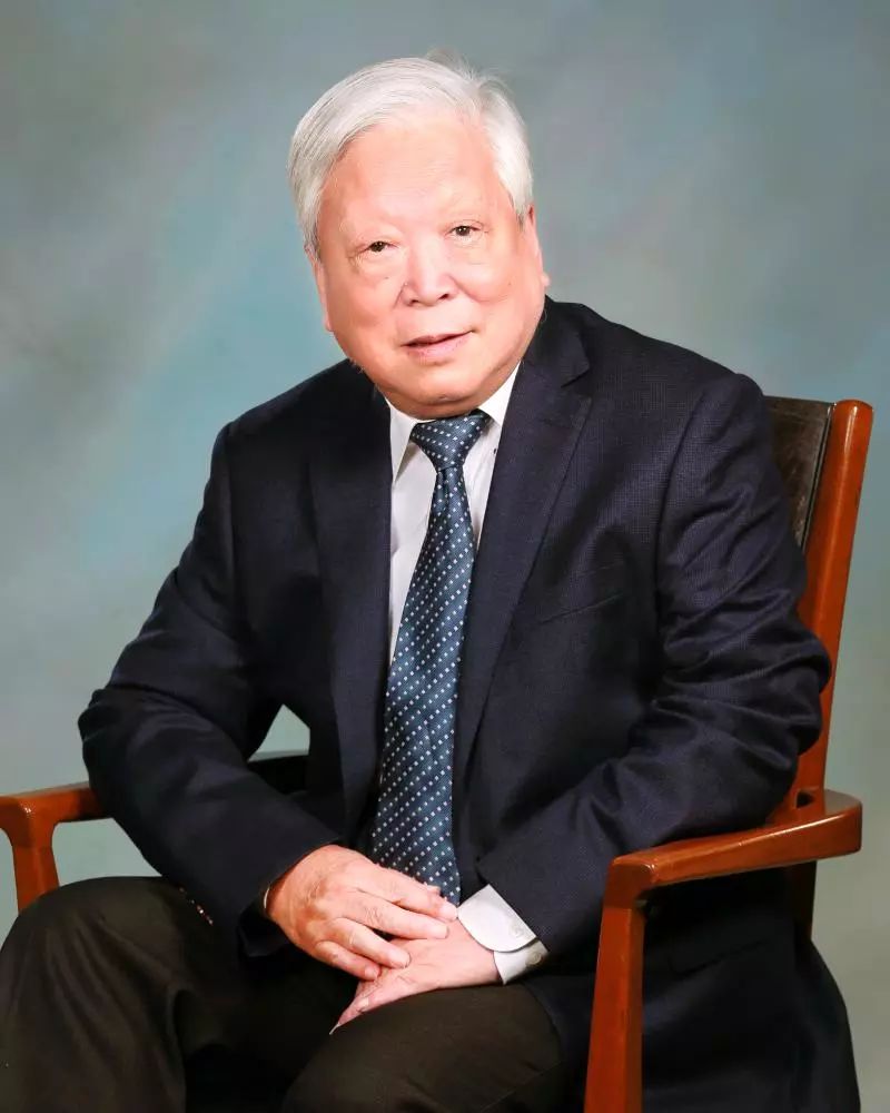 伴公汀87岁长宁区委老书记做事不要考虑个人得失要考虑多为百姓谋福利