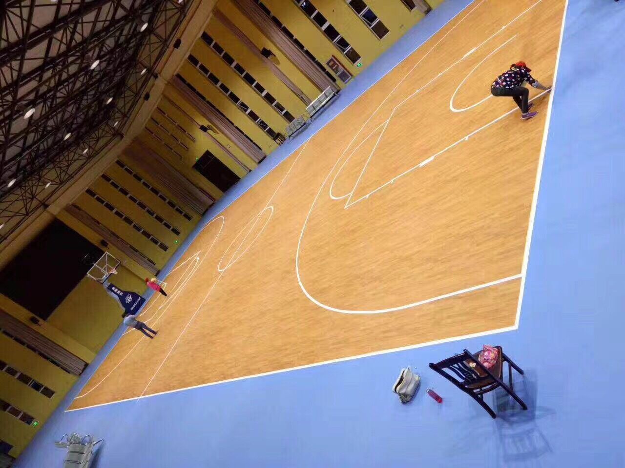 少儿青少年儿童篮球场培训中心训练中心专用地面材料pvc塑胶运动地板