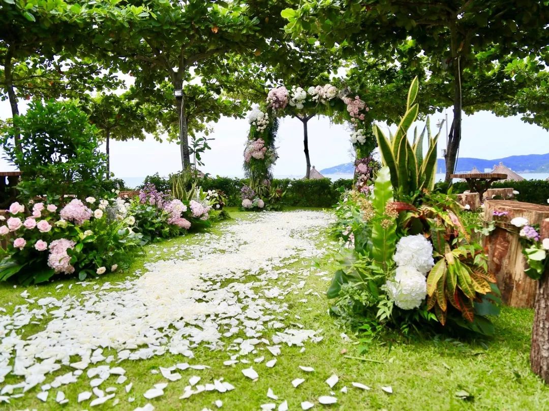 许诺一个婚礼360沉浸花海大海每次回忆都是甜