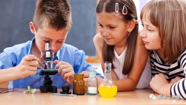 儿童科学实验：点亮未来的小灯塔