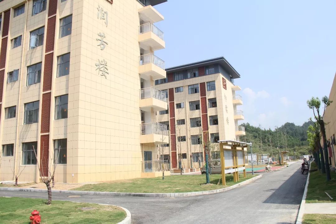 祁门一中新校区即将正式启用