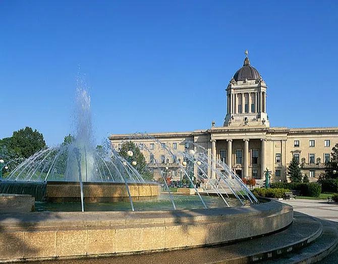 移居加国很容易——加拿大曼省留学转移民项目