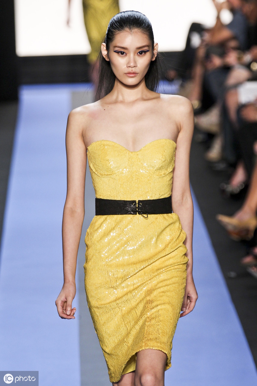 奚梦瑶舞台造型,美不胜收