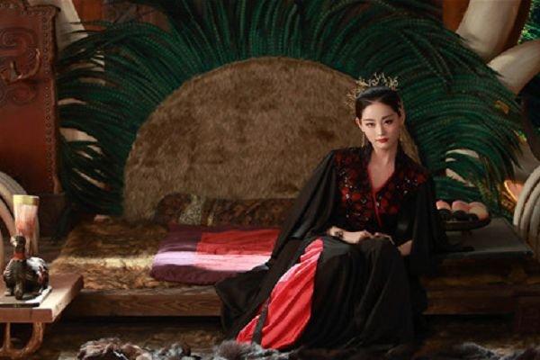 说到一位女演员祝绪丹,他在电视剧《三生三世十里桃花》饰演的是玄女