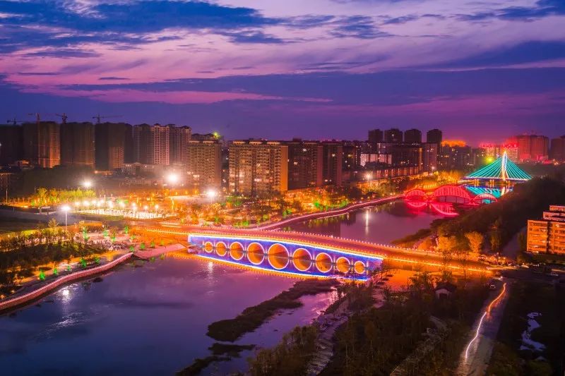 息县流光溢彩一座城