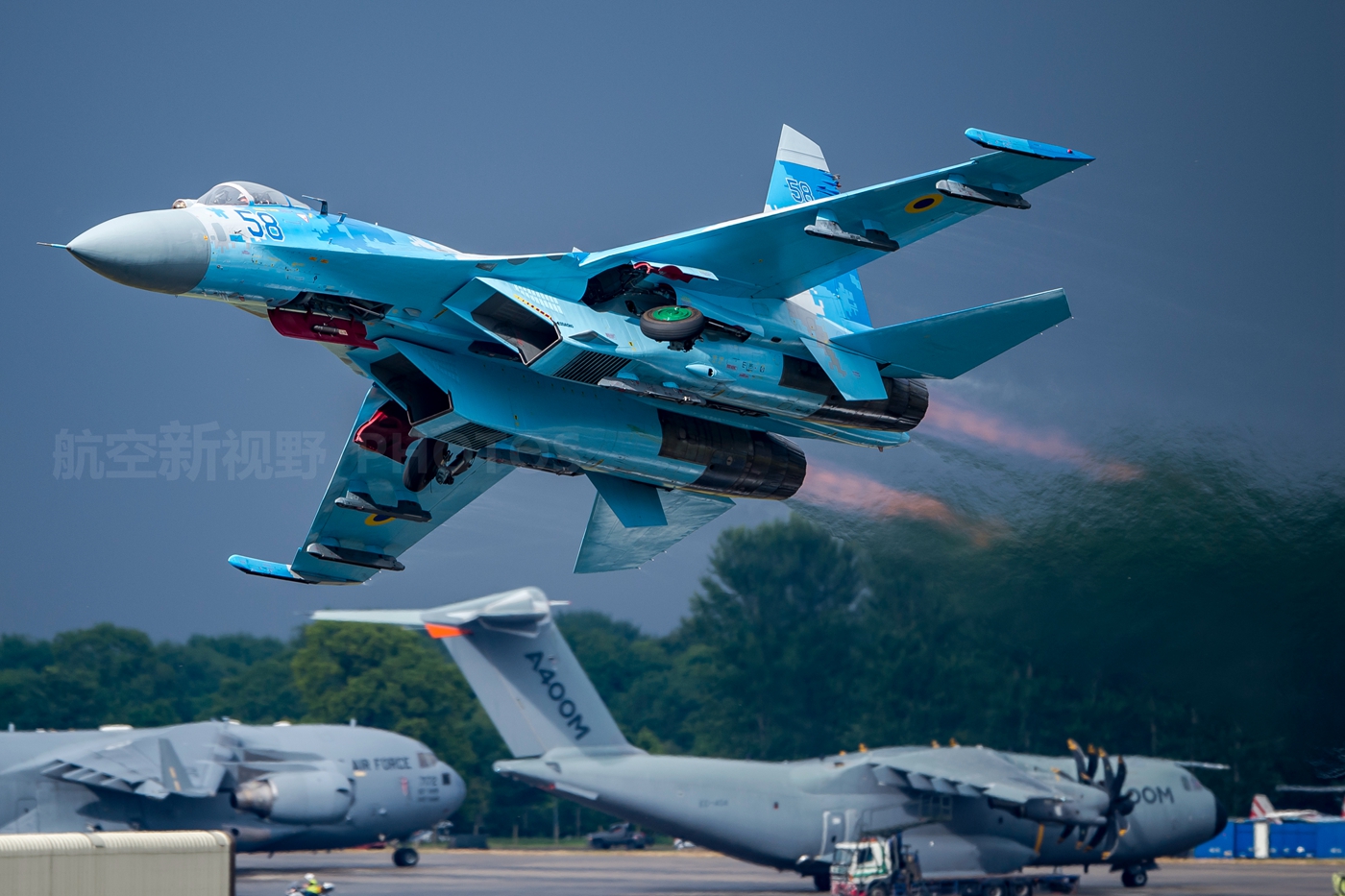 原创60万平方公里东欧大国17架苏27战机撑起半边天与邻居水火不容