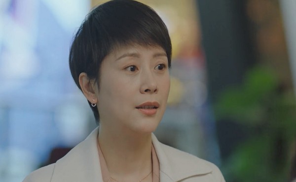 原创小欢喜冤家路窄童文洁帮儿子找老师没想到遇见乔卫东现女友