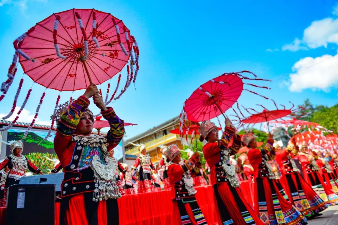 广西龙胜:苗乡举办"跳香节"