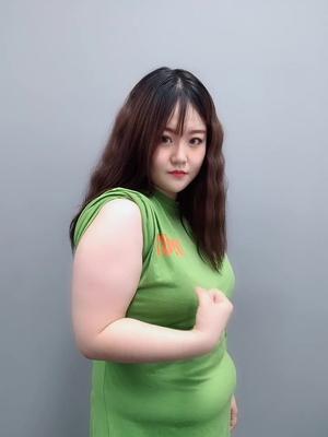 大码穿搭一百五十斤也要甜美和可爱06有和我一样手臂比脸粗的吗哈哈