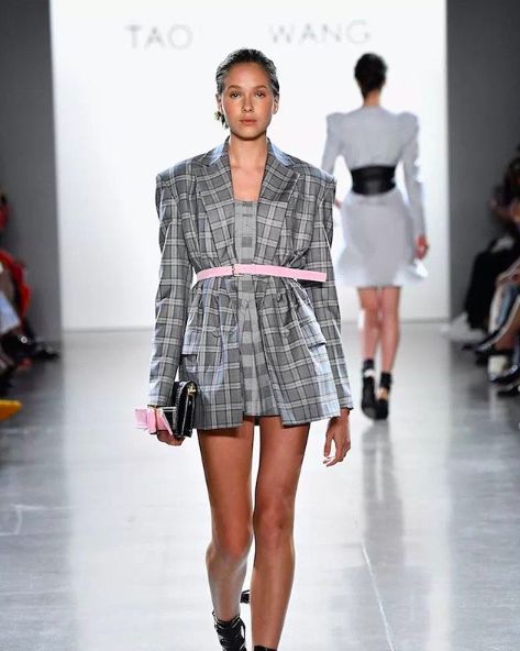 不仅仅美国总统川普的女儿tiffany trump多次到场,微软创始人paul