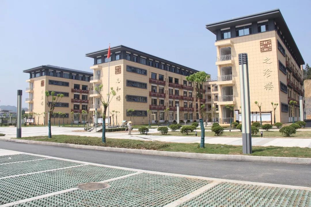 祁门一中新校区即将正式启用