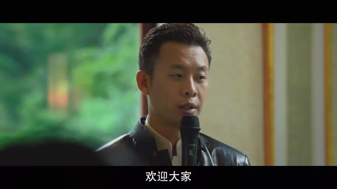 他的表演能让灵魂战栗,认识这位低调男演员,我是从这部电影开始_韩德