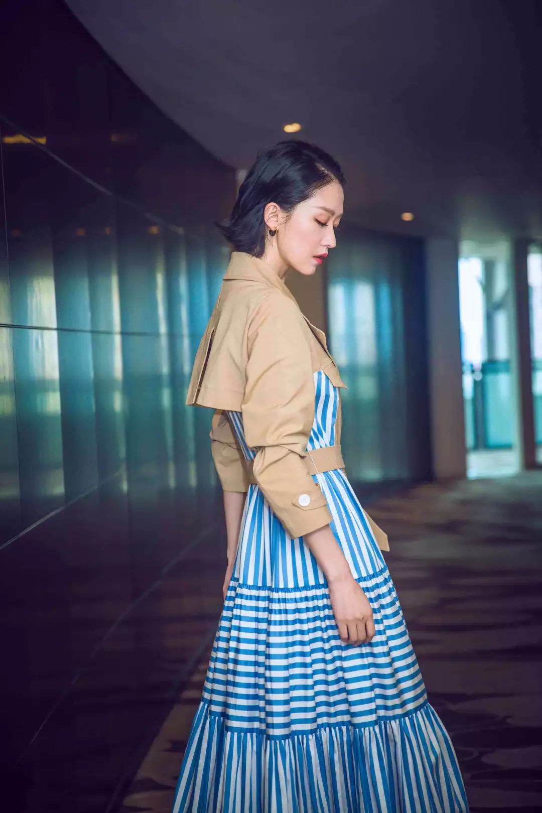 张雯短发写真 可甜可飒气场满格