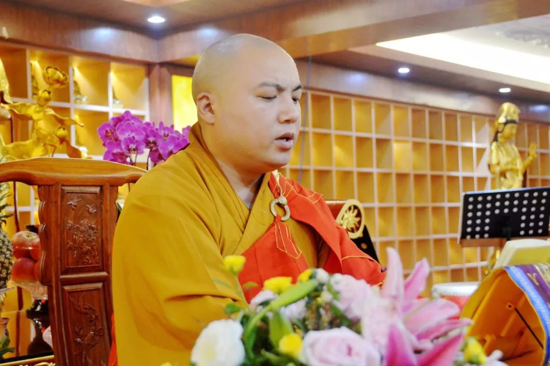 崇明寺诵经报恩法会第二日