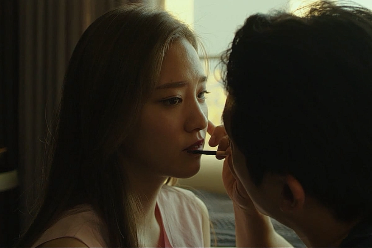 2018最火韩国电影富二代把拜金女当作玩物玩腻了就一把火烧掉