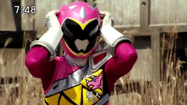 兽电战队强龙者强龙者变成爱的使者强龙粉和金联手打败敌人