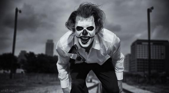 英雄联盟:1级秒速单吃红蓝,6级反野无敌,11级称霸峡谷_小丑