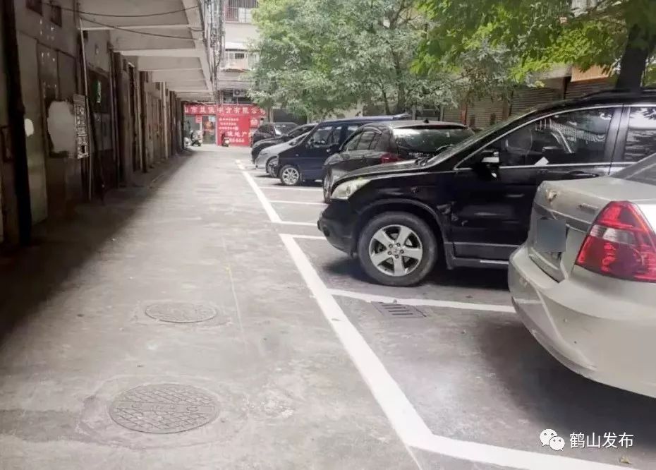 赞沙坪这小区多了近百个停车位马上来看