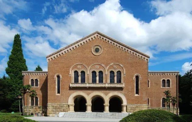 日本留学日本名校行之亚洲哈佛一桥大学