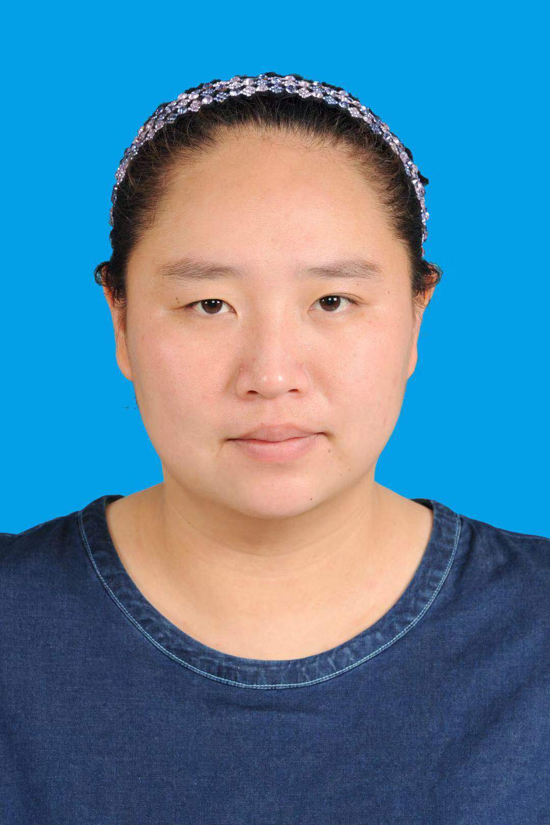 陈亚,女,汉族,桐柏县中医院会计,系桐柏县公安局城郊派出所副所长孙