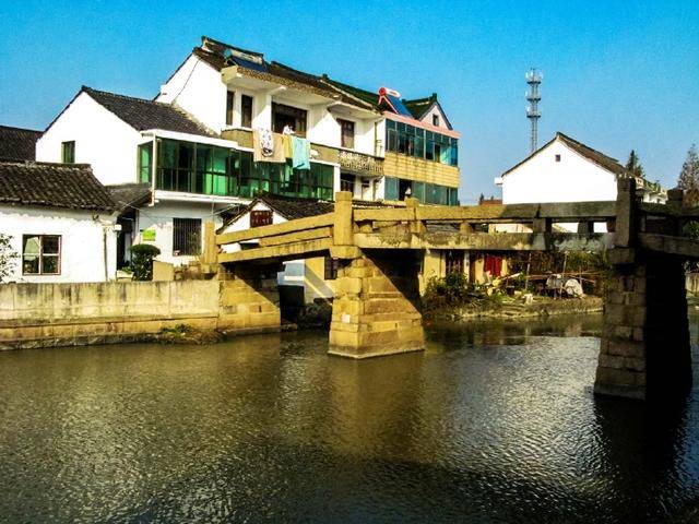 上海有一个小镇,桥北属上海,桥南属浙江,买个菜要跨省?_山塘