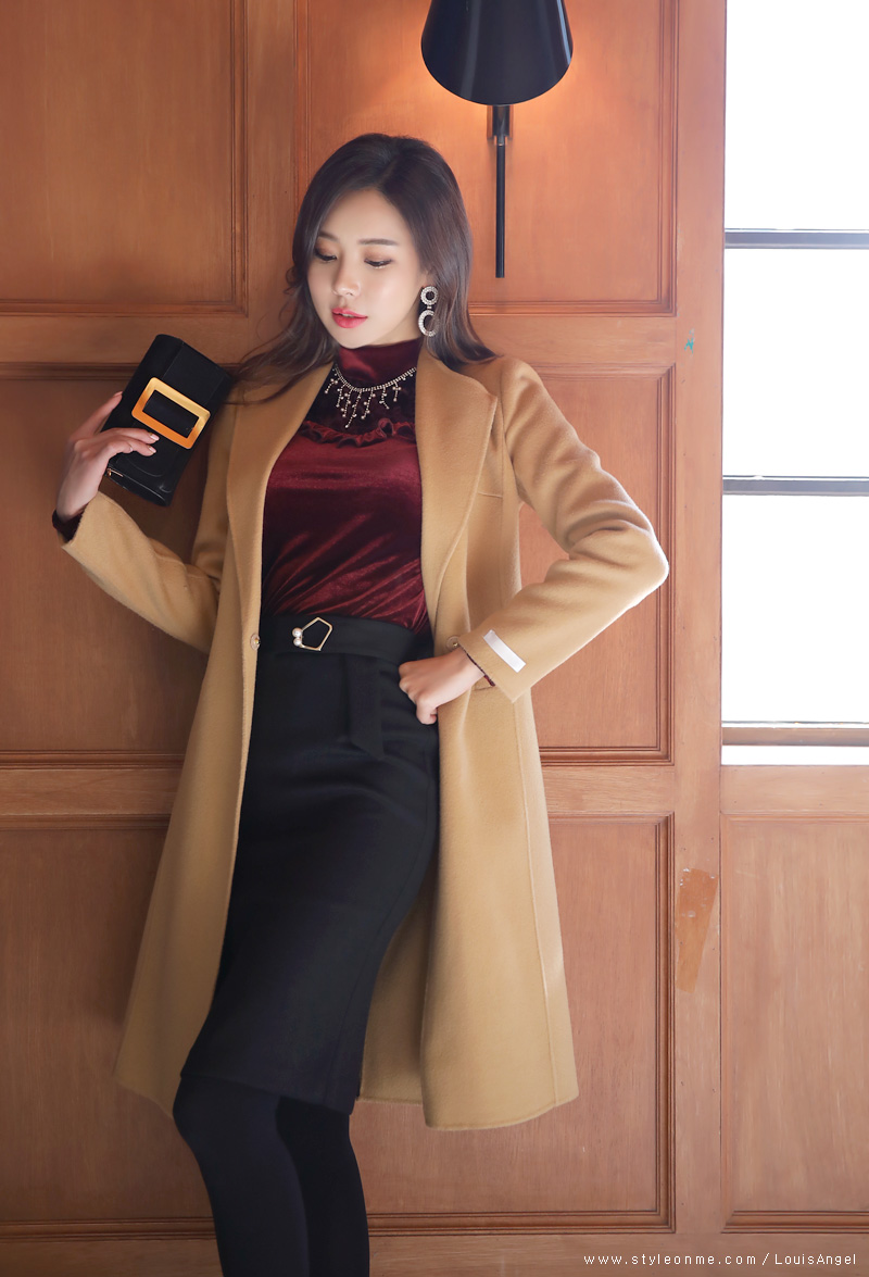 我始终带着你爱的微笑,一路上寻找我遗失的美