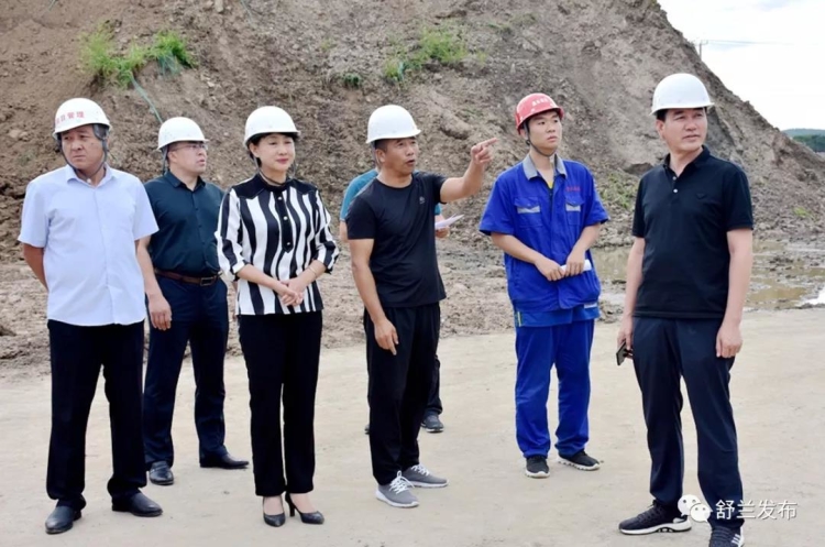 舒兰市市长金华视察城区人防和水库安全