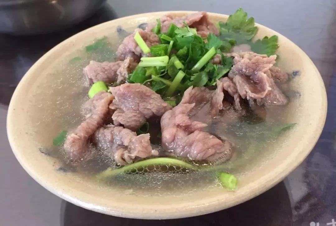 西物美食家蹺腳牛肉為何讓人愛得深沉