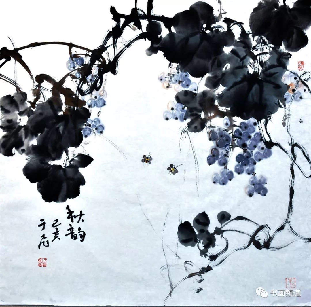 职业画家.中国山水画研究院创作室主任,中国文联民间文艺家协会会员.