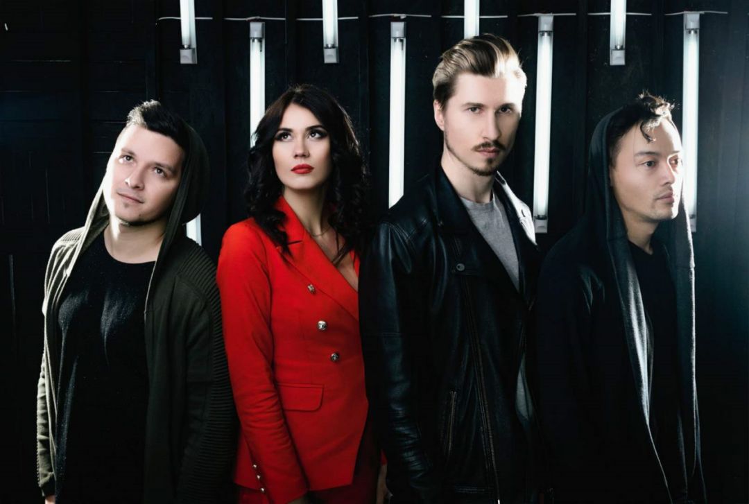 黑鸭子组合,她们是中国歌坛最早的和音组合之一,最擅长以优美和谐的