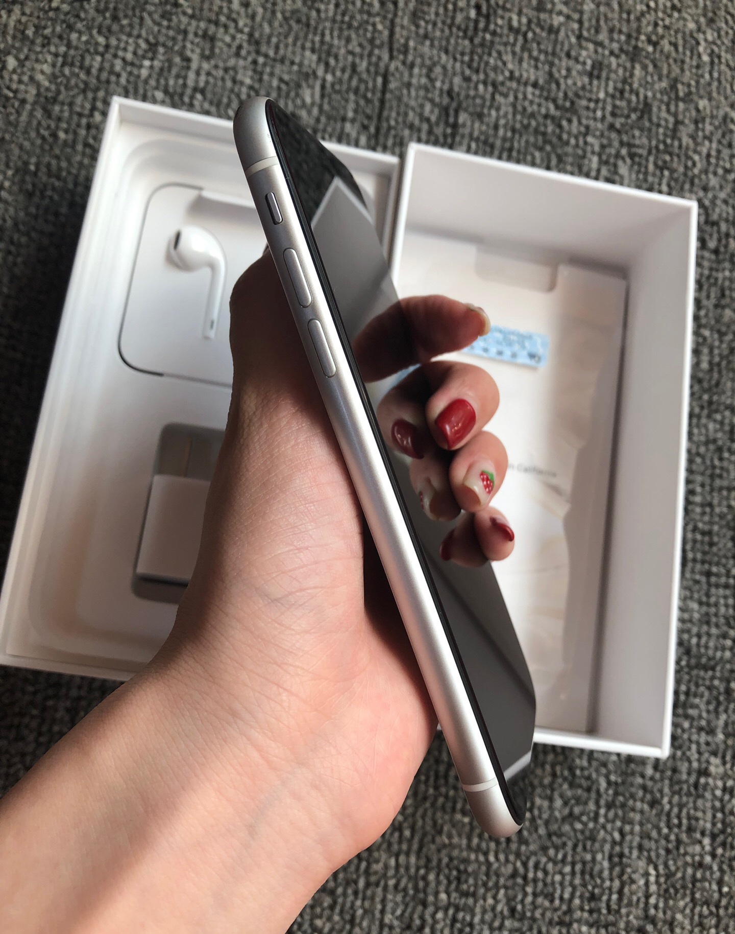 网友花3000买iphonexr到手发现被骗