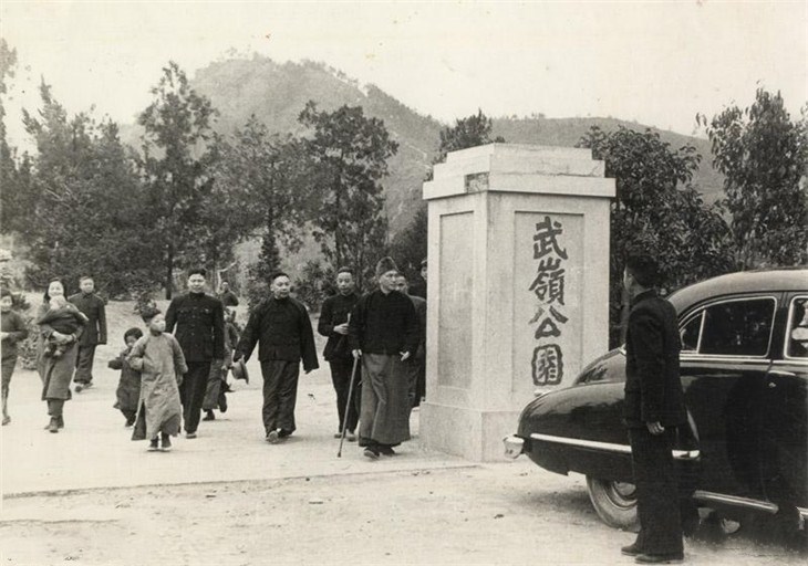 1949年1月,蒋氏父子最后一次回老家奉化溪口