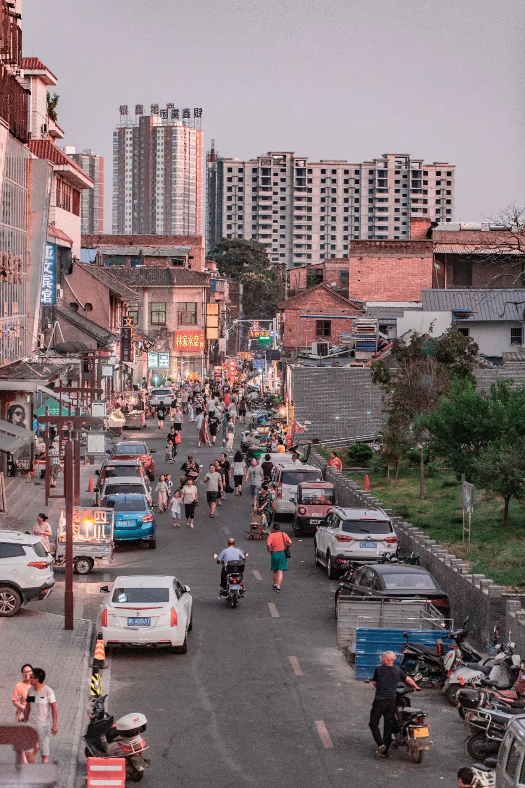 元美食地址:老城区义勇街90号(义勇街与建安街交叉口西行50米)▌摄影